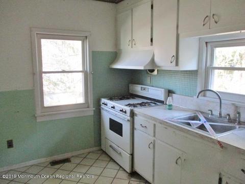 75 Hamilton Ave, Leonardo, NJ 07737 photo 13
