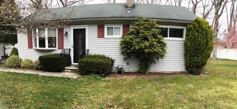 20 Brookside Dr, Howell, NJ 07731 photo 2