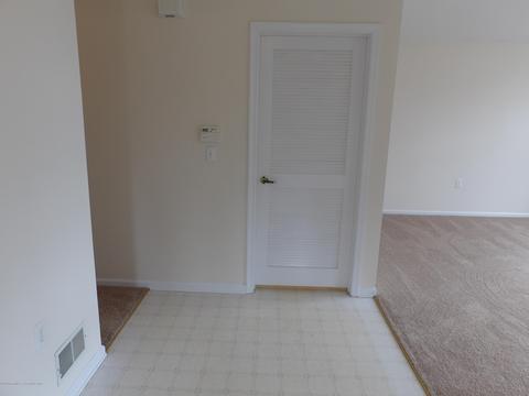 24 Abercorn Ct, Jackson, NJ 08527 photo 8
