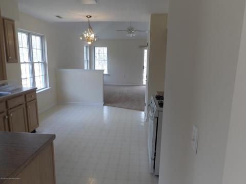 24 Abercorn Ct, Jackson, NJ 08527 photo 17