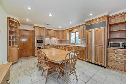 13 Allocco Dr, Holmdel, NJ 07733 photo 14