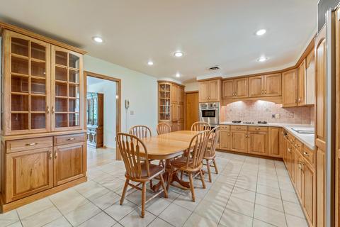 13 Allocco Dr, Holmdel, NJ 07733 photo 15