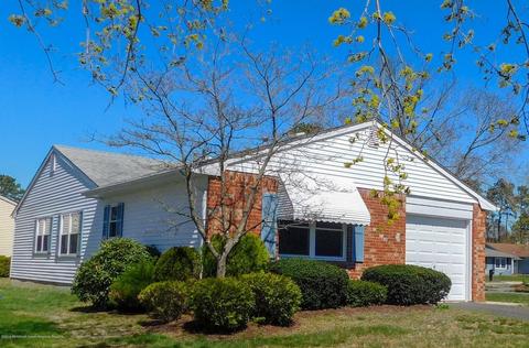 2 Reef Pl, Brick, NJ 08723 photo 1