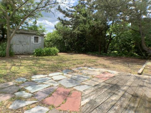 106 E 6th St, Ship Bottom, NJ 08008 photo 3