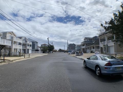 106 E 6th St, Ship Bottom, NJ 08008 photo 2