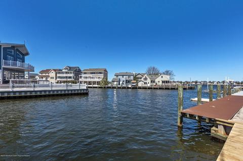 92 Sandy Point Dr, Brick, NJ 08723 photo 43