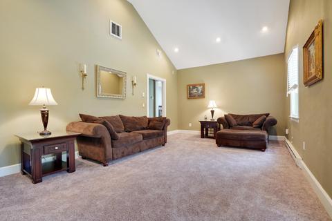 74 Johnson Ln, Jackson, NJ 08527 photo 5