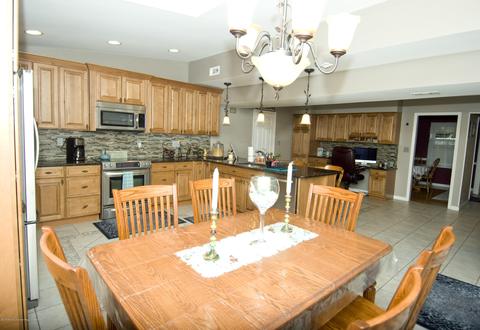 3 Sutton Ct, Matawan, NJ 07747 photo 9
