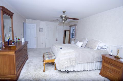 3 Sutton Ct, Matawan, NJ 07747 photo 28