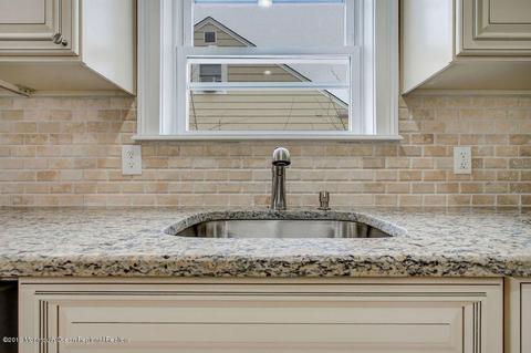 413 E 6th Ave, Roselle, NJ 07203 photo 13