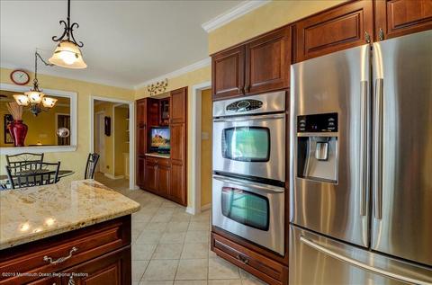 2 Greenbrook Dr, Old Bridge, NJ 08857 photo 9