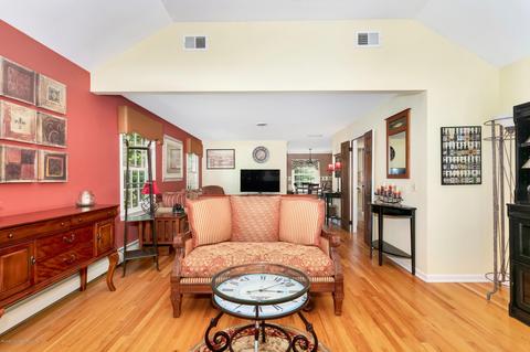 642 Valley Rd, Brielle, NJ 08730 photo 9
