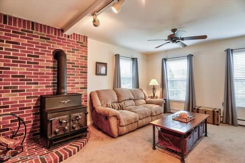 9 Studer Rd, Annandale, NJ 08801 photo 17