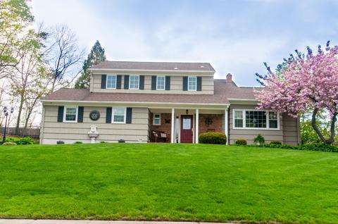21 Tanforan Ct, Old Bridge, NJ 08857 photo 2