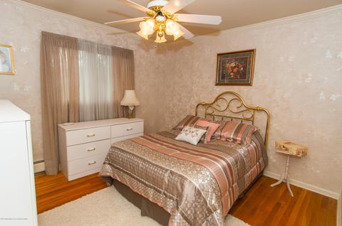 21 Tanforan Ct, Old Bridge, NJ 08857 photo 18