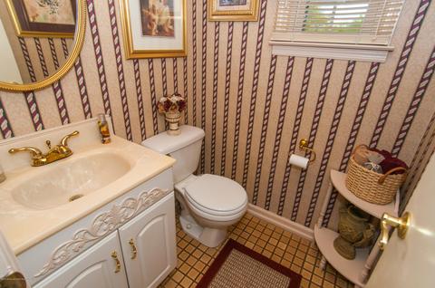 21 Tanforan Ct, Old Bridge, NJ 08857 photo 5