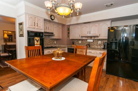 21 Tanforan Ct, Old Bridge, NJ 08857 photo 8
