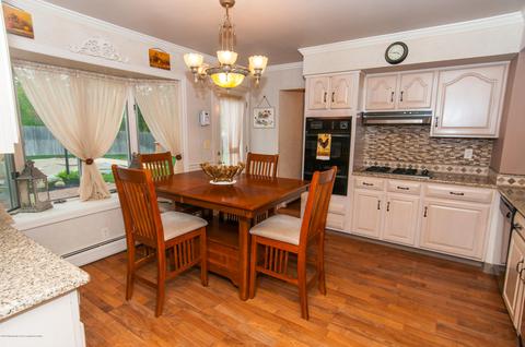 21 Tanforan Ct, Old Bridge, NJ 08857 photo 7