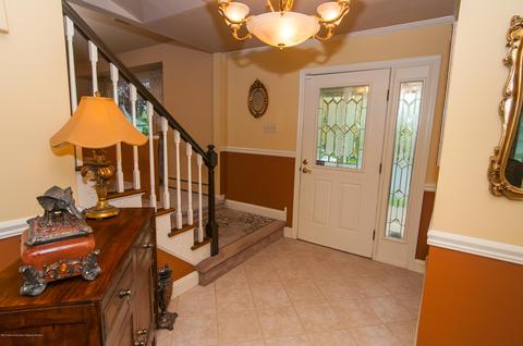 21 Tanforan Ct, Old Bridge, NJ 08857 photo 4