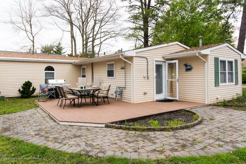 35 Lighthouse Dr, Waretown, NJ 08758 photo 2
