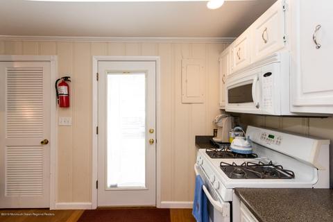 35 Lighthouse Dr, Waretown, NJ 08758 photo 12