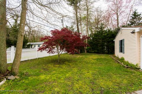 35 Lighthouse Dr, Waretown, NJ 08758 photo 8