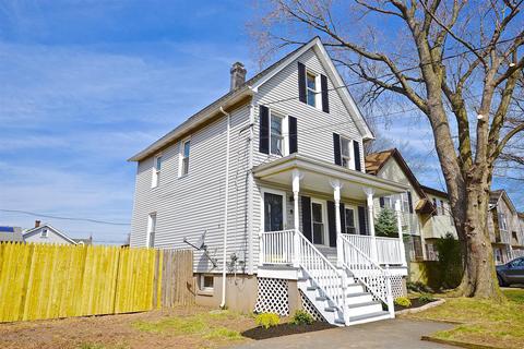 8 Cathrine St, Sewaren, NJ 07077 photo 11