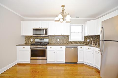 8 Cathrine St, Sewaren, NJ 07077 photo 8