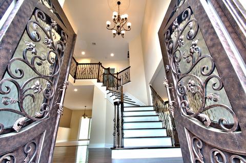 4 Templar Rd #1, Manalapan, NJ 07726