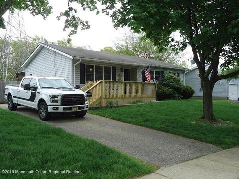 17 Drexel Dr, Jackson, NJ 08527 photo 1