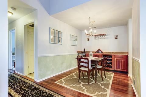 22 Hackamore Ct, Tinton Falls, NJ 07753 photo 6