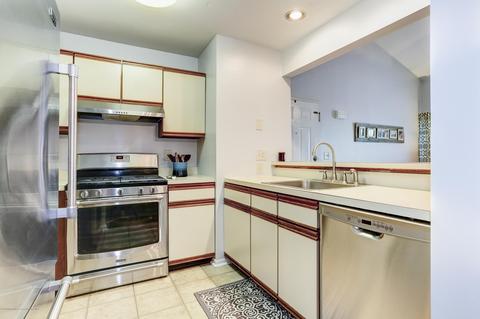 22 Hackamore Ct, Tinton Falls, NJ 07753 photo 8