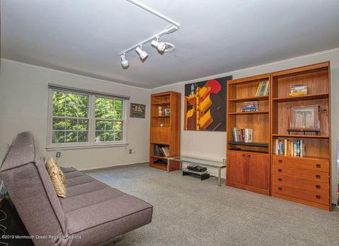 36 Appletree Dr, Matawan, NJ 07747 photo 19