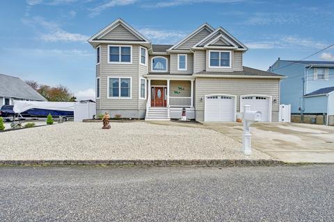 1002 Capstan Dr, Forked River, NJ 08731 photo 1