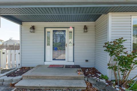 815 Applegate Ave, Brick, NJ 08723 photo 2