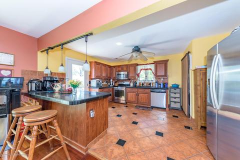815 Applegate Ave, Brick, NJ 08723 photo 9