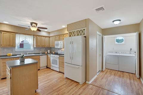 35 Sidney Ct, Brick, NJ 08724 photo 17
