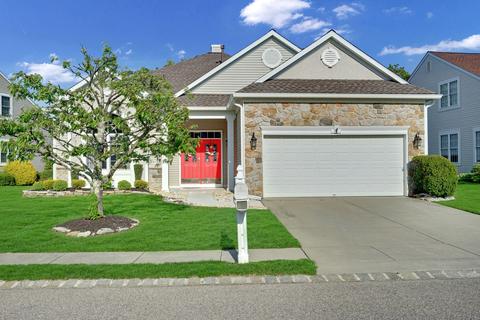 8 Strathmere St, Waretown, NJ 08758 photo 1
