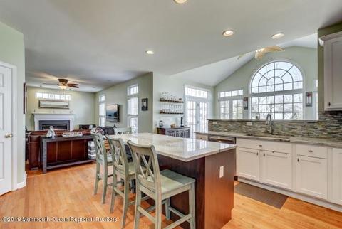 6 Pine Rd, Howell, NJ 07731 photo 11