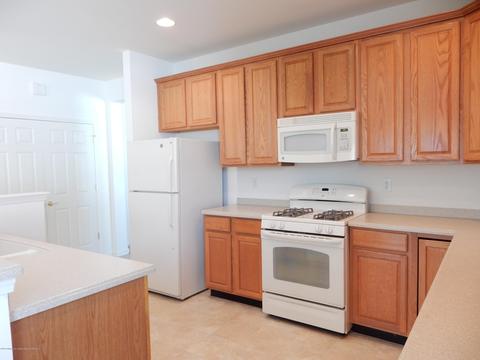 18 Heath Ln, Jackson, NJ 08527 photo 5