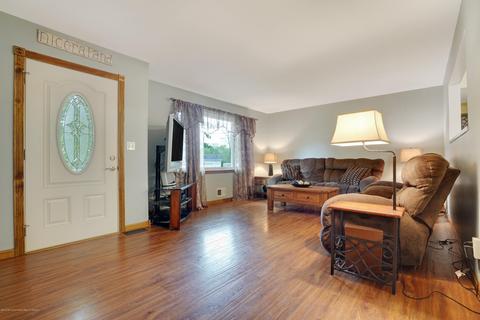 44 Rhode Island Dr, Jackson, NJ 08527 photo 3