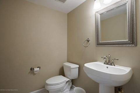 1 Crocus Dr, Holmdel, NJ 07733 photo 9