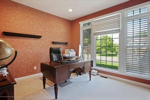 1 Crocus Dr, Holmdel, NJ 07733 photo 5