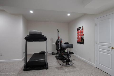 1 Crocus Dr, Holmdel, NJ 07733 photo 27