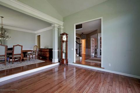 1 Crocus Dr, Holmdel, NJ 07733 photo 6