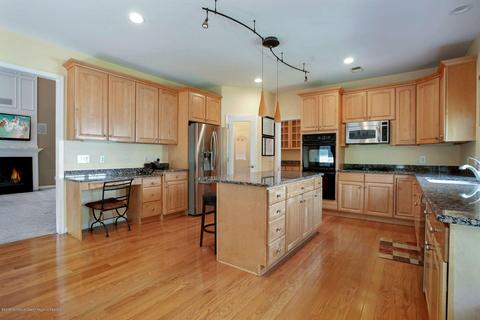 1 Crocus Dr, Holmdel, NJ 07733 photo 13