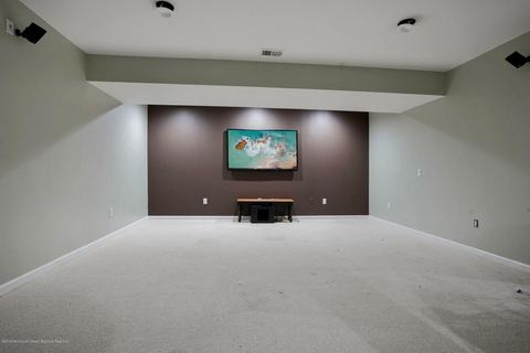 1 Crocus Dr, Holmdel, NJ 07733 photo 29
