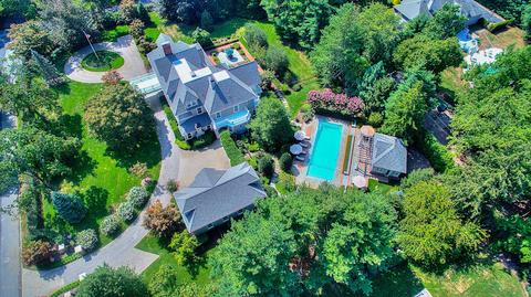 5 Buttonwood Ln E # a, Rumson, NJ 07760 photo 1