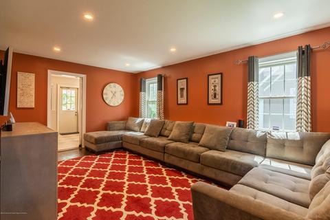 394 High St, Nutley, NJ 07110 photo 5