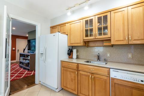394 High St, Nutley, NJ 07110 photo 7